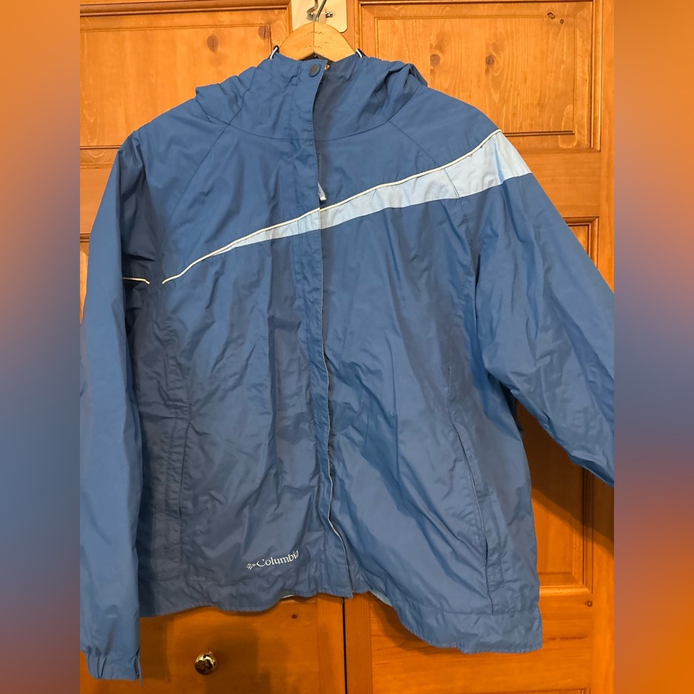 1x women Columbia winter coat